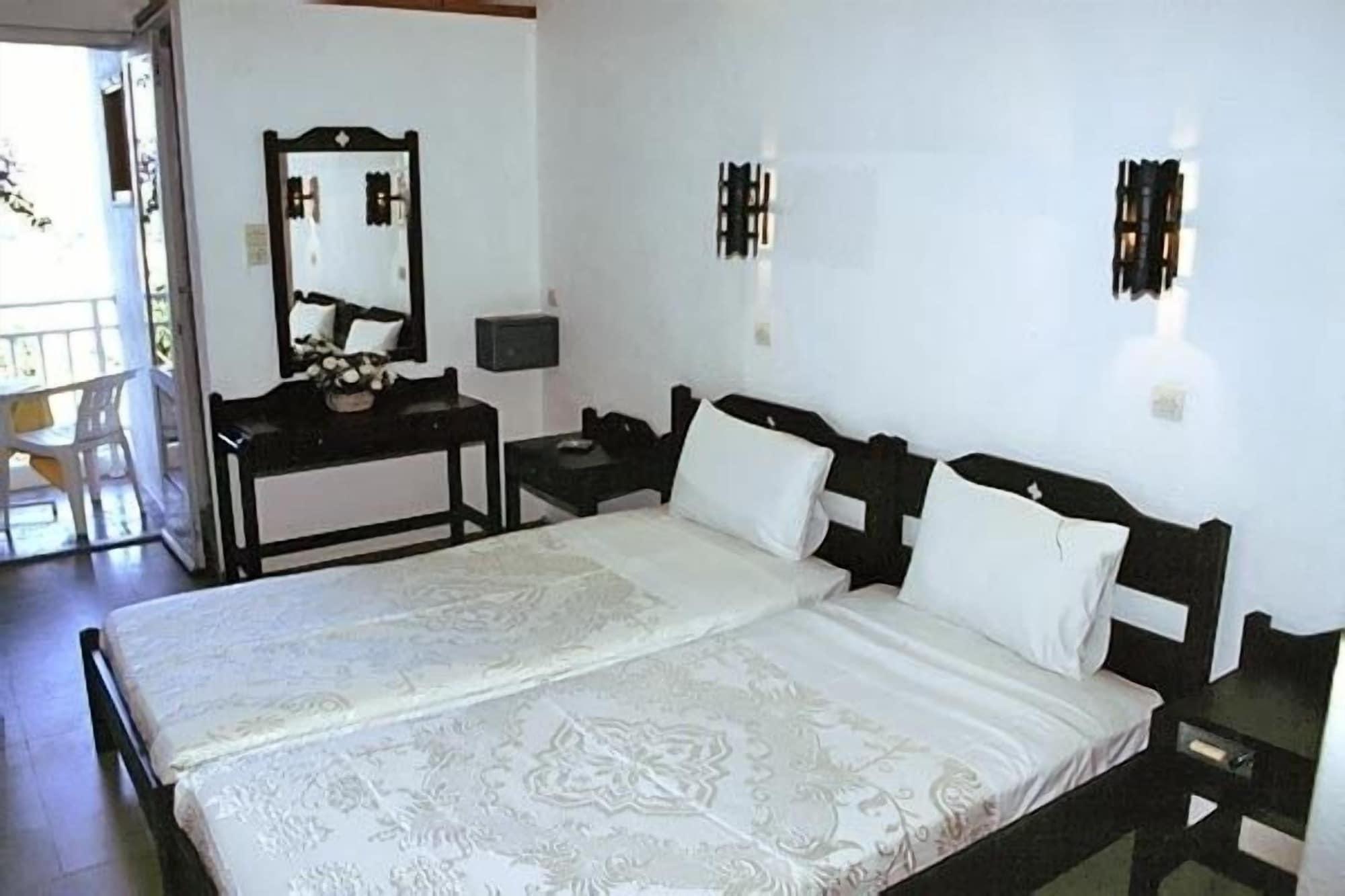 Armonia Hotel Stalís Luaran gambar
